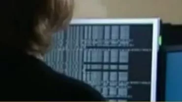 Smartphone-urile, vizate tot mai des de hackeri pentru a obține date bancare