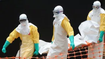 Cuba a trimis 83 de medici și infirmieri suplimentari în Africa de Vest