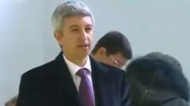 Dan Diaconescu a mers la o secție de votare greșită (VIDEO)