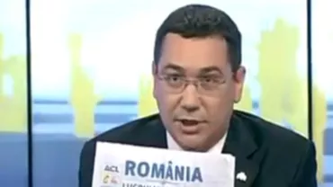 Victor Ponta pare să imite o scenă din serialul "House of Cards", în confruntarea cu Klaus Iohannis (VIDEO)