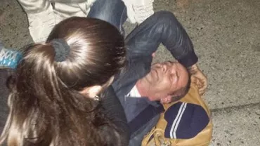 Efectul organizării alegerilor în diaspora: Patru răniți și un român arestat la Torino, după intervenția polițiștilor la o secție de votare (FOTO)