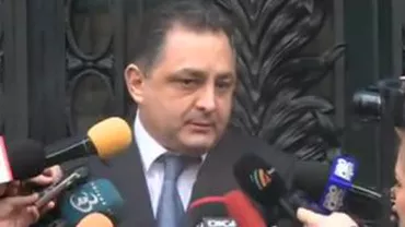 Vanghelie a intrat în zodia anticorupţiei: Parlamentarii nu trebuie să mai aibă imunitate, legea amnistiei să cadă în Parlament