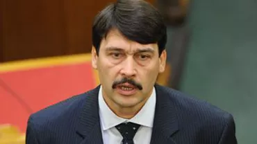 Preşedintele Ungariei, Janos Ader, l-a felicitat pe Klaus Iohannis pentru câștigarea alegerilor