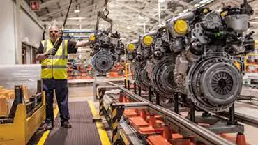 Ford va renunţa la 680 de angajaţi de la uzina din Craiova