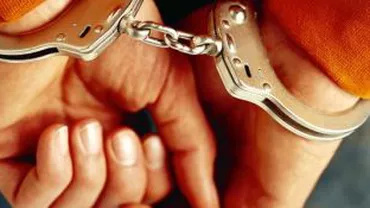 Crima unui român a îngrozit Statele Unite. Bărbatul și-a ucis soţia cu toporul într-o cameră de motel