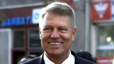 Klaus Iohannis va juca un meci demonstrativ cu Simona Halep, anul viitor, la Sibiu