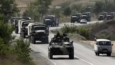 Autoritățile de la Kiev: Zeci de camioane cu întăriri din Rusia se îndreaptă spre estul Ucrainei