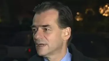 Iohannis și Blaga petrec victoria alegerilor alături de 400 de liberali, la un restaurant din Capitală (VIDEO)