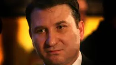 Romeo Stavarache, la spital pentru a-i fi montat un dispozitiv pentru monitorizarea tensiunii