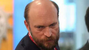 Interpol cere arestarea imediată a miliardarului rus Serghei Pugacev