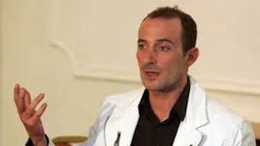 Radu Mazăre îşi pune angajaţii din primărie să scrie pe Facebook: "Text şi foto. Cuvinte puţine, imagini obligatorii. Vă fac pe toţi ziarişti!"