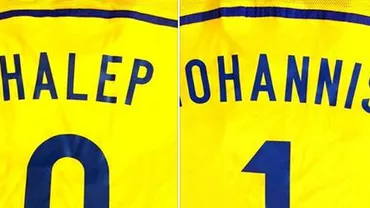 Ciprian Marica le oferă Simonei Halep şi preşedintelui ales Klaus Iohannis câte un tricou al naţionalei (FOTO)