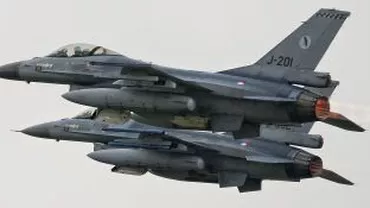 Autoritățile norvegiene au publicat imagini cu un avion militar al Rusiei care execută o manevră periculoasă lângă o aeronavă a NATO (VIDEO)