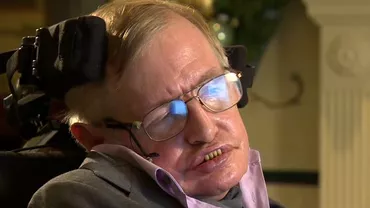 Stephen Hawking: Dacă am dezvolta forme avansate de inteligență artificială, riscăm ca rasa umană să dispară (VIDEO)