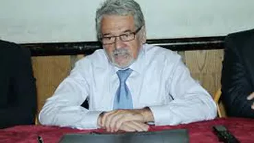 Preşedintele Consiliului Judeţean Hunedoara, Mircea Moloţ, audiat la DNA