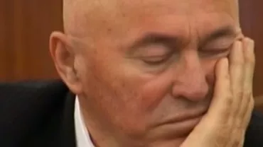Un deputat PSD a adormit în timpul unei ședințe de la Primărie: Când s-a trezit a început să vorbească fără noimă (VIDEO)