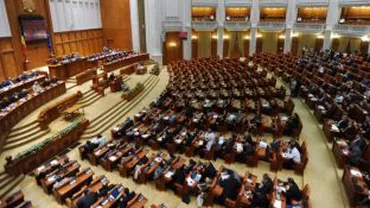 Invitații lui Iohannis de la ceremonia de depunere a jurământului, motiv de nemulțumire pentru senatori: Aleșii spun că nu va fi loc în sala de plen