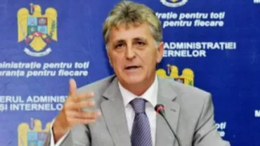 Mircea Dușa, despre elicopterul prăbușit: Am pus la dispoziție peste 50 de militari, dintre care 30 de scafandri, pentru căutarea cadavrelor