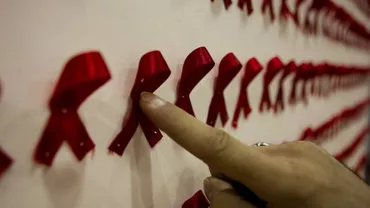 China: Locuitorii unui sat cer expulzarea unui băiat de 8 ani, diagnosticat cu HIV