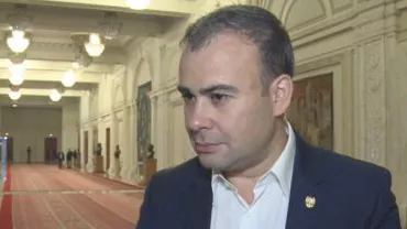 Darius Vâlcov: Revoluționarii își vor primi indemnizațiile și în 2015 și în 2016
