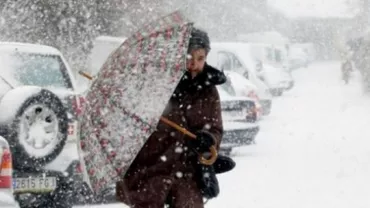 Informare meteorologică de vreme rea, până luni dimineață: Se anunță ninsori și vânt puternic în mai multe zone ale țării