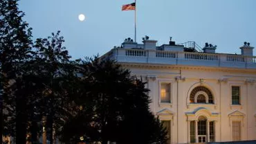 Ambasada Statelor Unite din Rusia va înlocui angajații ruși cu americani