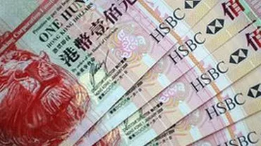 Hong Kong: Aproximativ două milioane dolari au căzut dintr-un vehicul blindat