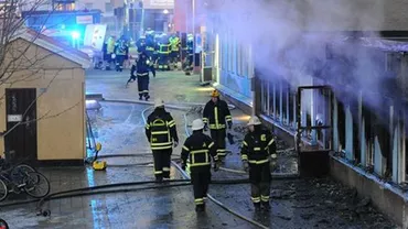 Cinci persoane, rănite într-un incendiu declanşat intenţionat într-o moschee din Suedia