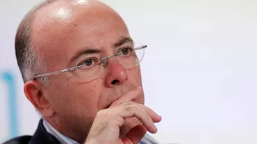 Ministrul francez de interne: "Trei criminali" sunt implicaţi în atentatul de la Charlie Hebdo