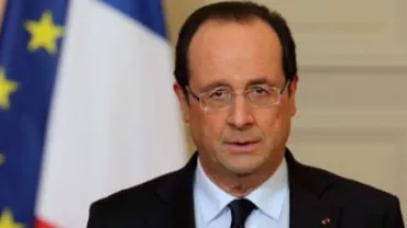 Franța: Ceremonie în memoria polițiștilor uciși în atentatele de la Paris. Francois Hollande le-a conferit post-mortem cea mai înaltă distincție a țării