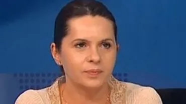 Purtătorul de cuvânt al PDL, Adriana Săftoiu: Iohannis și Ponta abuzează de mesajele pe Facebook