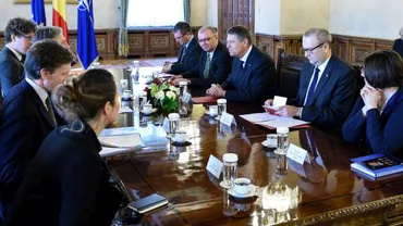 Dan Mihalache, prezentat ministrului britanic de Externe drept şeful Cancelariei Prezidenţiale