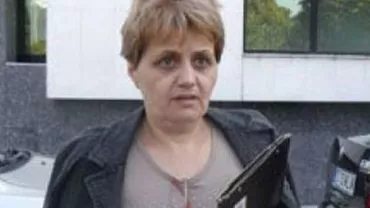 Cristiana Anghel: PC se poate rupe. Presupun că Dumnezeu nu i-a luat mințile lui Voiculescu când i-a făcut plângere lui Constantin