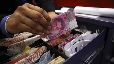 Case de brokeraj din întrega lume înregistrează pierderi masive din cauza francului. Unele dintre ele, nevoite să intre în insolvenţă