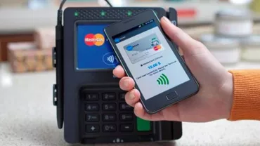 Predicţiile Deloitte pentru 2015: Plăţile mobile câştigă teren, vânzările de cărţi tipărite cresc, clipurile scurte nu detronează televiziunea