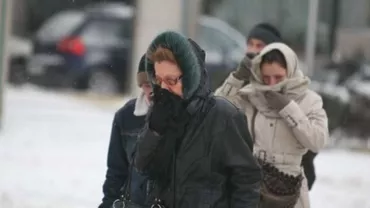Cod galben de intensificari ale vântului în 8 județe, și de ceață în 4 județe