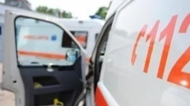 Vaslui: Un tânăr și-a turnat diluant pe haine și și-a dat foc în fața unui bar