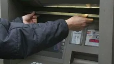 Cetăţean român acuzat de fraude bancare, arestat preventiv în Statele Unite