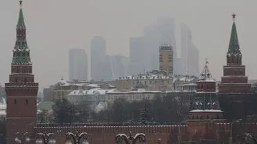 Rusia: Locuitorii Moscovei, avertizați să țină ferestrele închise dacă simt un miros chimic