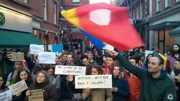 În timp ce Ponta visa 10 euro de la românii din diaspora, ministrul Românilor de Pretutindeni le recomandă să-și facă asigurări pentru repatriere în caz de deces