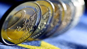 Comisia Europeană: Rata de absorbţie a fondurilor europene în România e cu 20 de procente sub media europeană