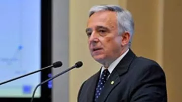 Mugur Isărescu, despre clienții cu credite în franci: Nimeni nu ne poate cere ca din empatie să încălcăm grosolan legea