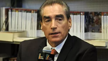 Plenul Camerei Deputaților a luat act de încetarea mandatului lui Petre Roman