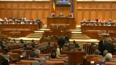 Schimb dur de replici între Valeriu Zgonea și reprezentanții PNL, pe ordonanța migrației aleșilor: ”Sunteți nervoși! Nu ați servit masa de dimineață?”(VIDEO)