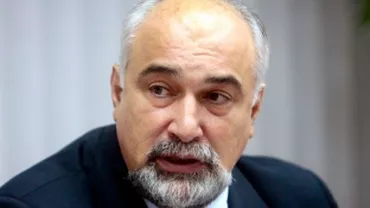 Liberalul Varujan Vosganian scapă de urmărirea penală, după ce a plâns și a citit acatiste în Senat: Acest moment să fie interpretat ca o victorie a democrației (VIDEO)