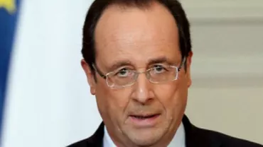 Francois Hollande: Franţa nu va livra navele Mistral Rusiei după acordul de pace de la Minsk