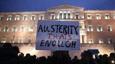 Manifestații de amploare în Grecia: Oamenii protestează împotriva politicilor de austeritate impuse de creditorii internaționali