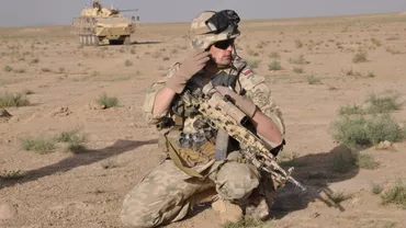 Secretarul american al Apărării: Statele Unite vor revizui planul de retragere a militarilor din Afganistan