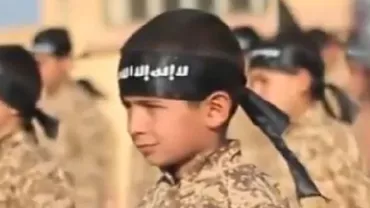 Gruparea Stat Islamic antrenează copii de cinci ani, "viitoarea generaţie" de terorişti (VIDEO)