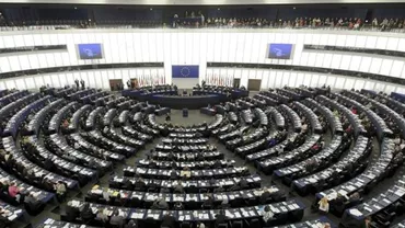 Parlamentul European încurajează România să recunoască independenţa Kosovo